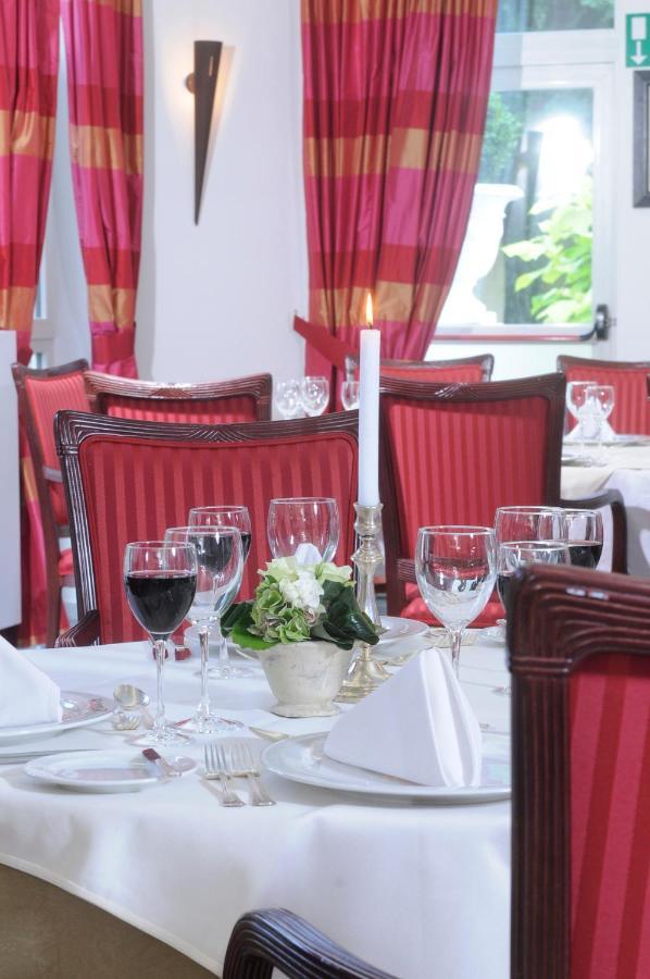 Kasteel Wurfeld Hotel Maaseik Eksteriør billede