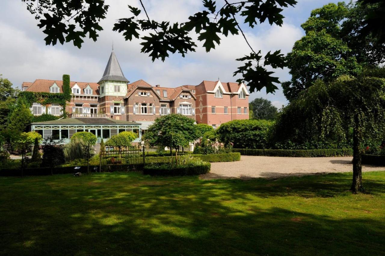 Kasteel Wurfeld Hotel Maaseik Eksteriør billede